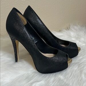 The Essence Menbur Elegant Black Gold Sparkle Peep-Toe High Heels